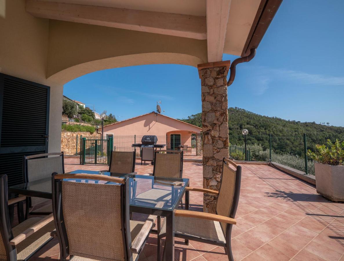 Residence Villa Il Casale - Appartamenti Wellness E Piscina Riscaldata Tovo San Giacomo 外观 照片