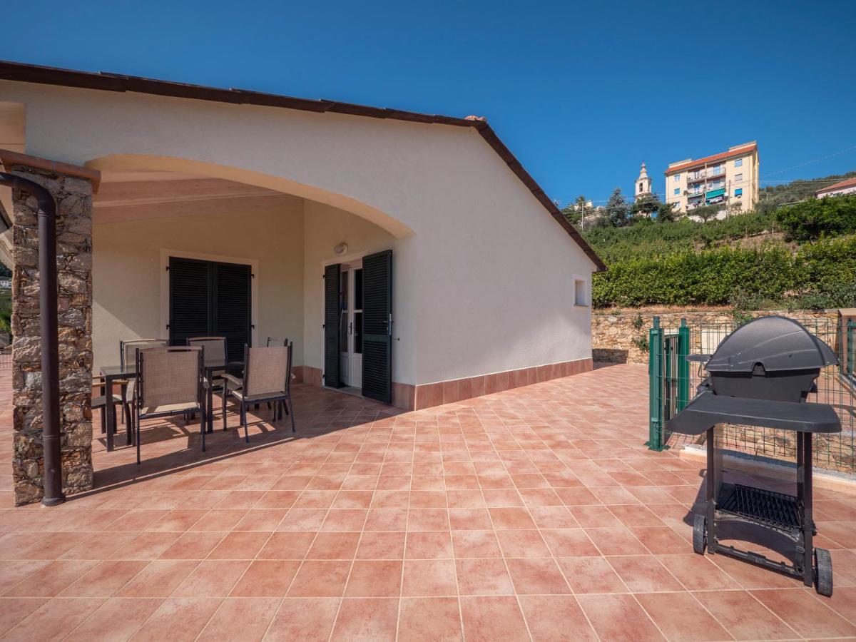 Residence Villa Il Casale - Appartamenti Wellness E Piscina Riscaldata Tovo San Giacomo 外观 照片