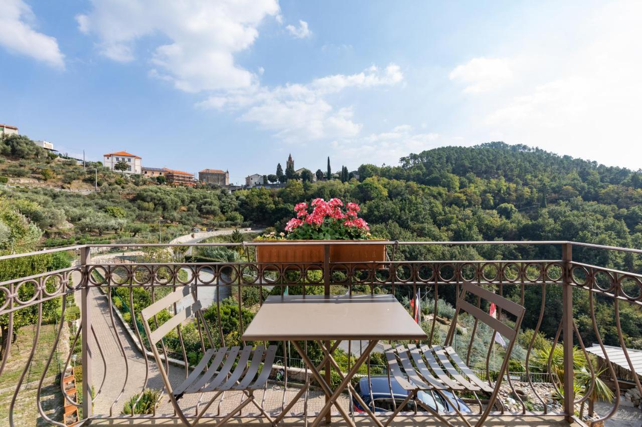 Residence Villa Il Casale - Appartamenti Wellness E Piscina Riscaldata Tovo San Giacomo 外观 照片