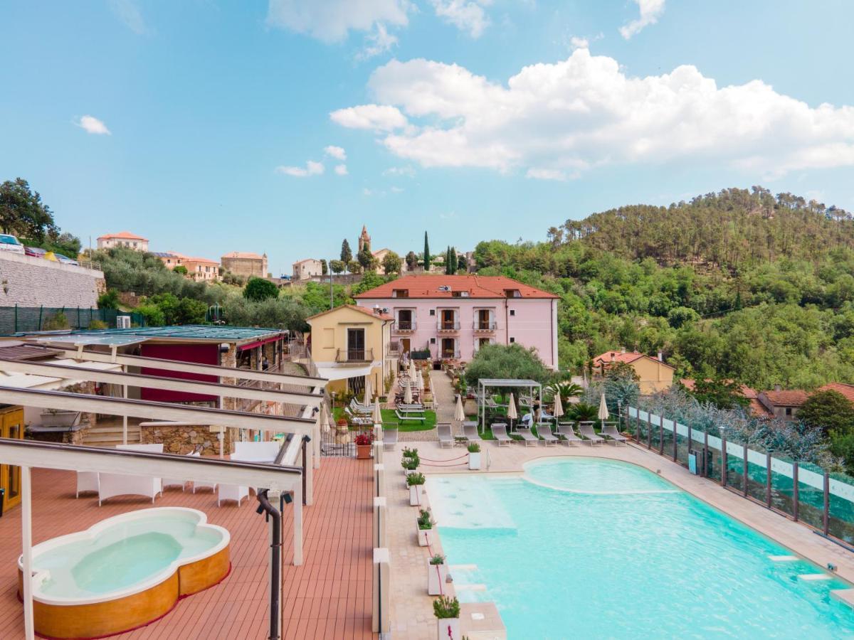 Residence Villa Il Casale - Appartamenti Wellness E Piscina Riscaldata Tovo San Giacomo 外观 照片