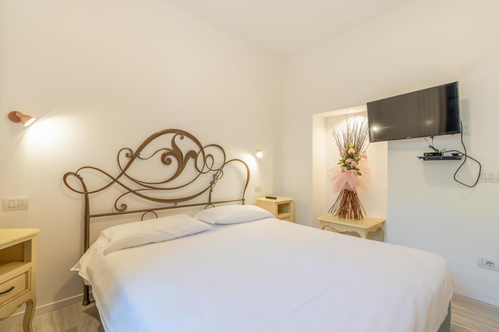 Residence Villa Il Casale - Appartamenti Wellness E Piscina Riscaldata Tovo San Giacomo 外观 照片
