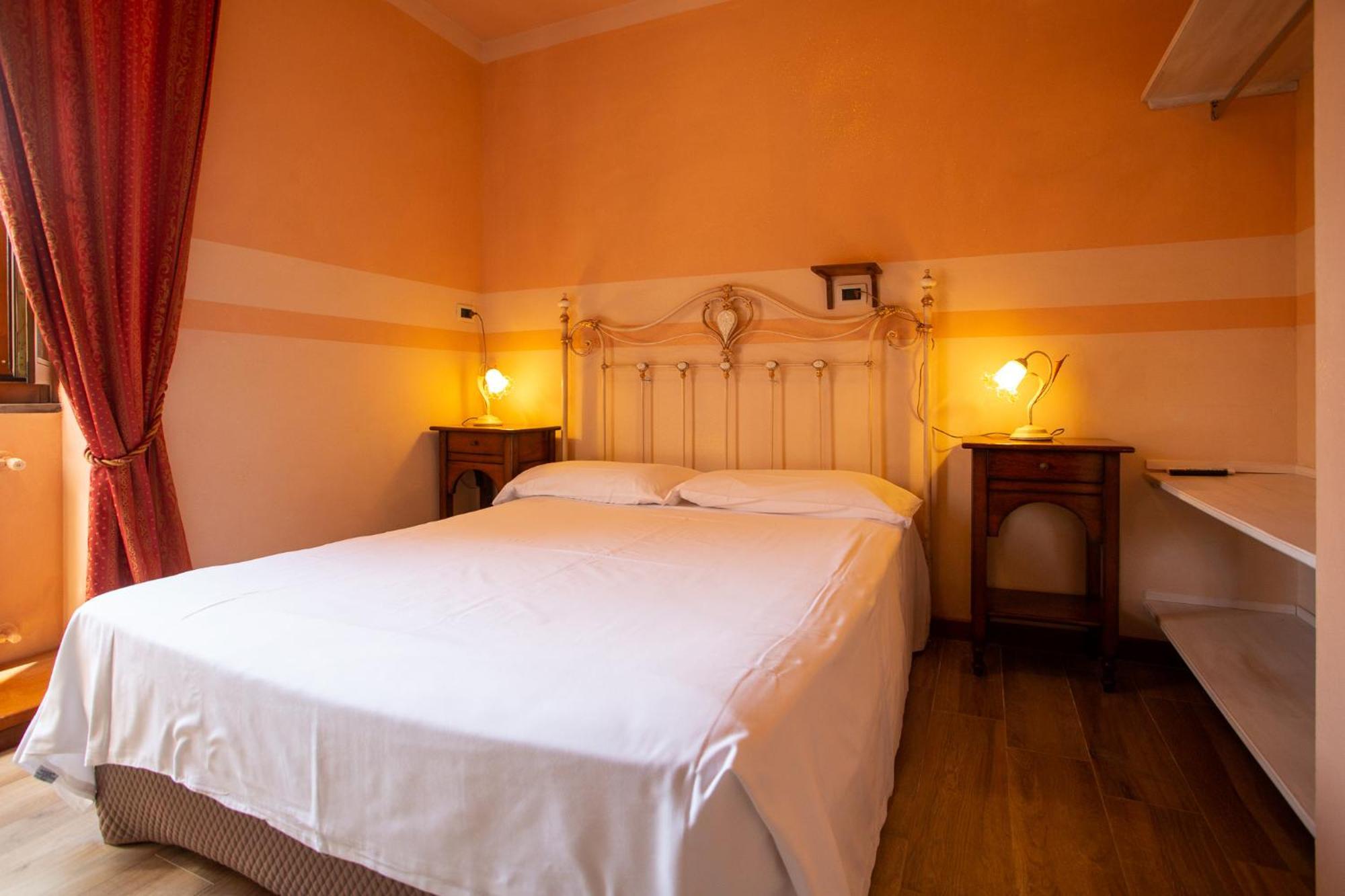 Residence Villa Il Casale - Appartamenti Wellness E Piscina Riscaldata Tovo San Giacomo 外观 照片