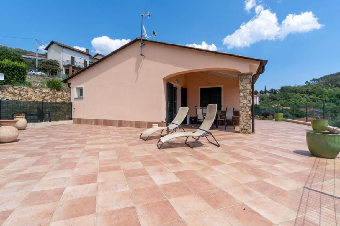 Residence Villa Il Casale - Appartamenti Wellness E Piscina Riscaldata Tovo San Giacomo 外观 照片