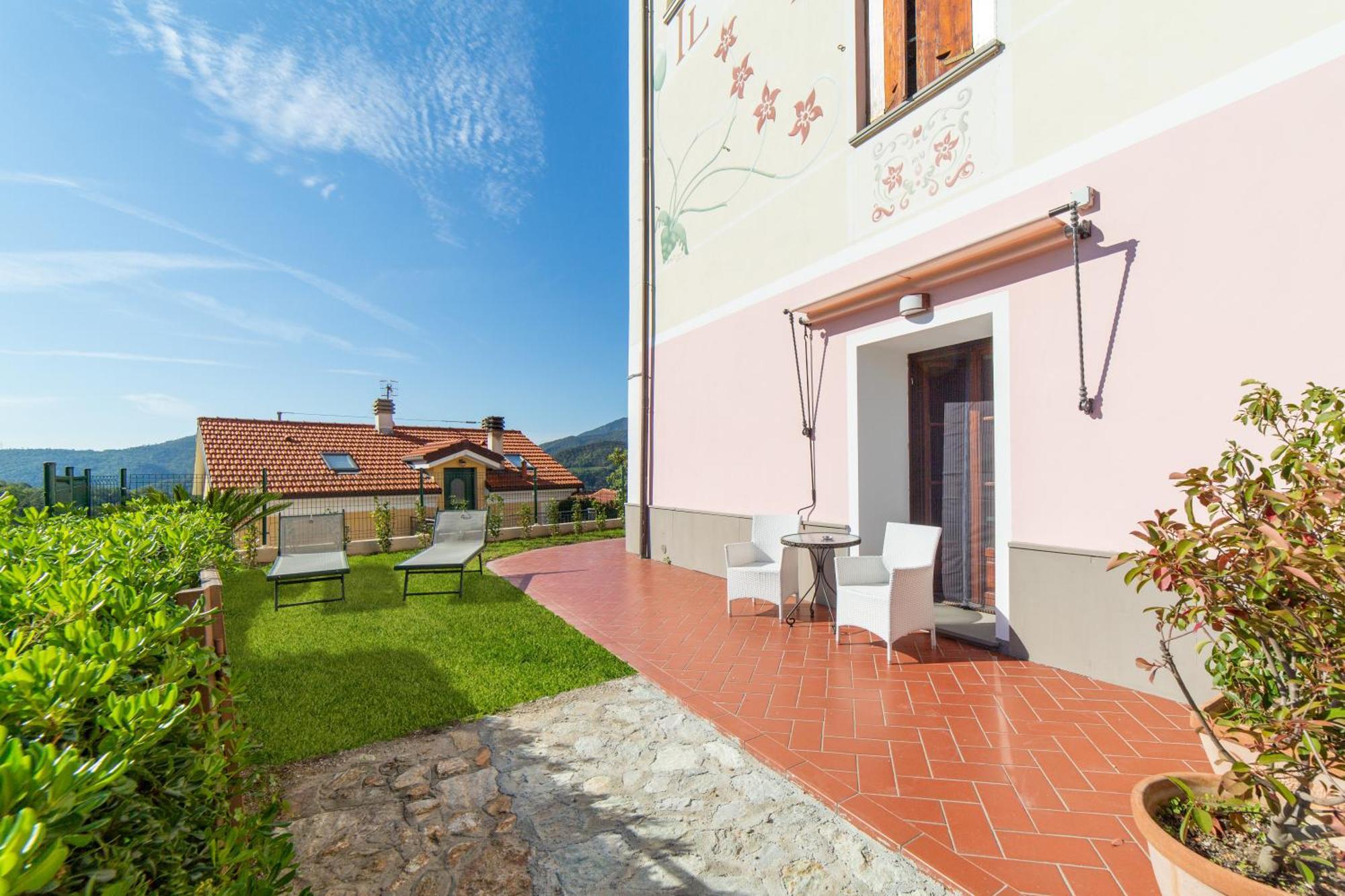 Residence Villa Il Casale - Appartamenti Wellness E Piscina Riscaldata Tovo San Giacomo 外观 照片