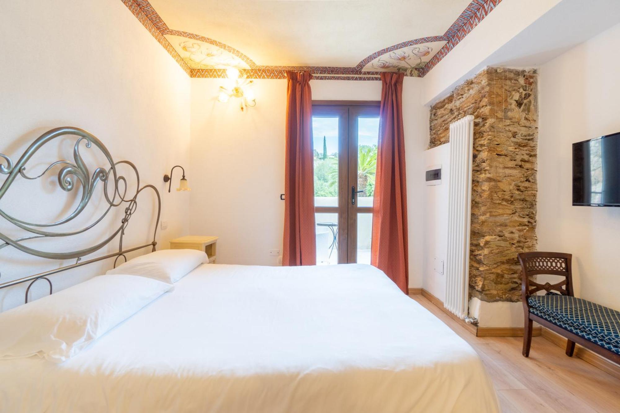 Residence Villa Il Casale - Appartamenti Wellness E Piscina Riscaldata Tovo San Giacomo 外观 照片
